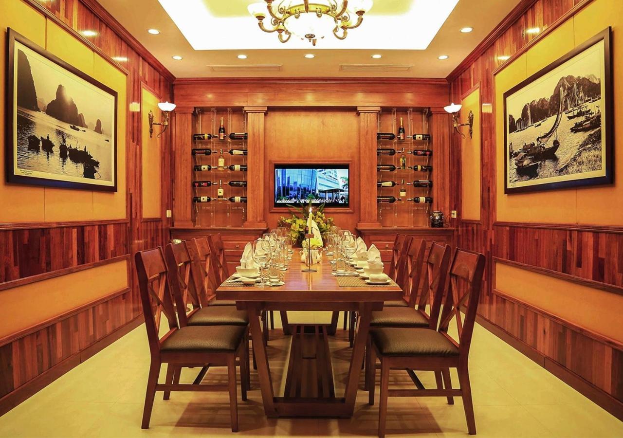 Halong Palace Hotel Ha Long Exterior foto