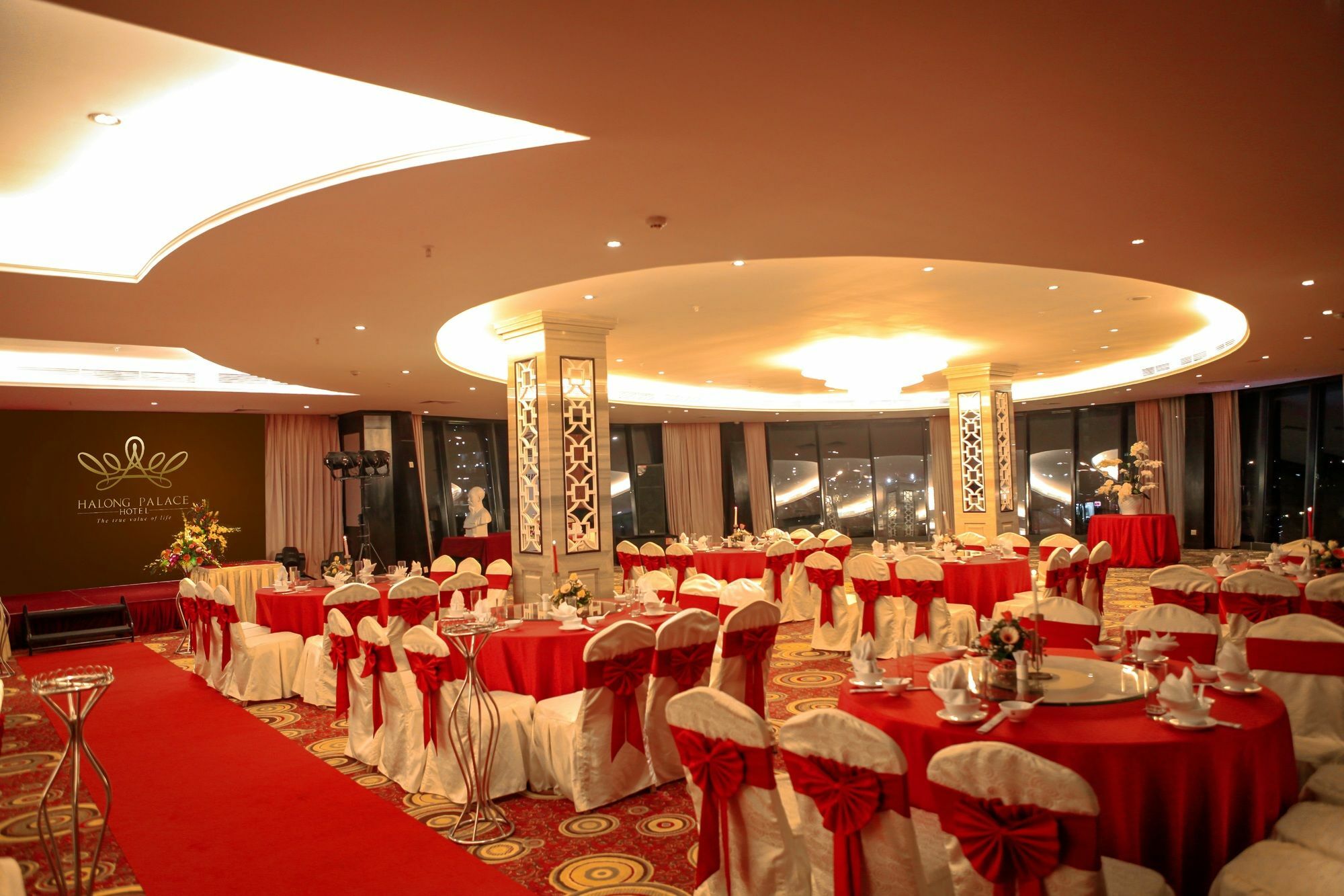Halong Palace Hotel Ha Long Exterior foto
